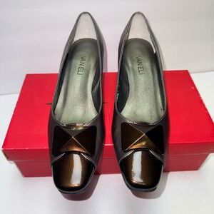 Vaneli Remma Pewter Nappa Metallic Patent Toe Kitten Heel Pumps Size 6.5 M 63786